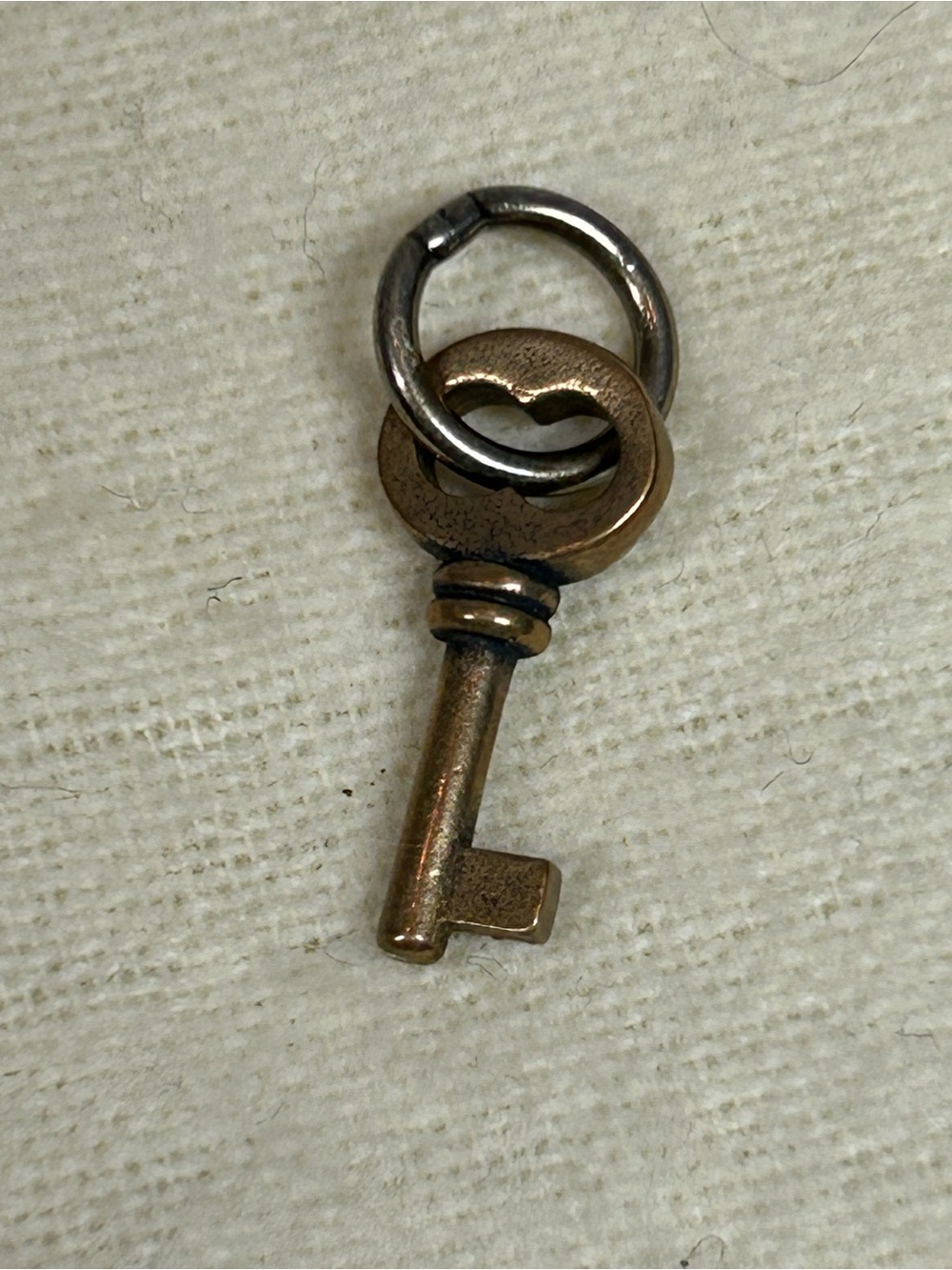 Retired James Avery Mini Bronze Key Char❤️‍🔥